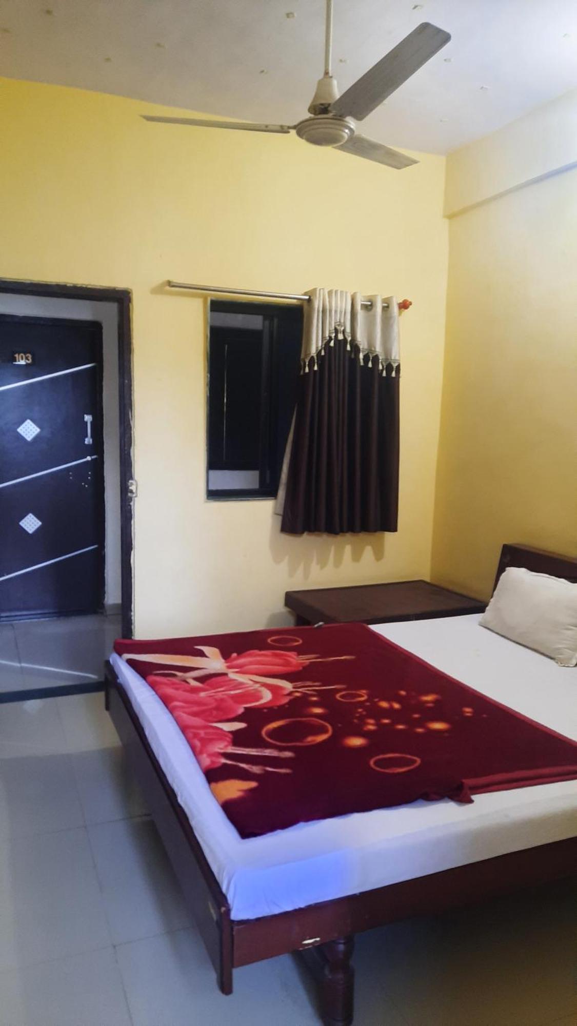 Hotel Rajtilak Guest House Vadali Экстерьер фото